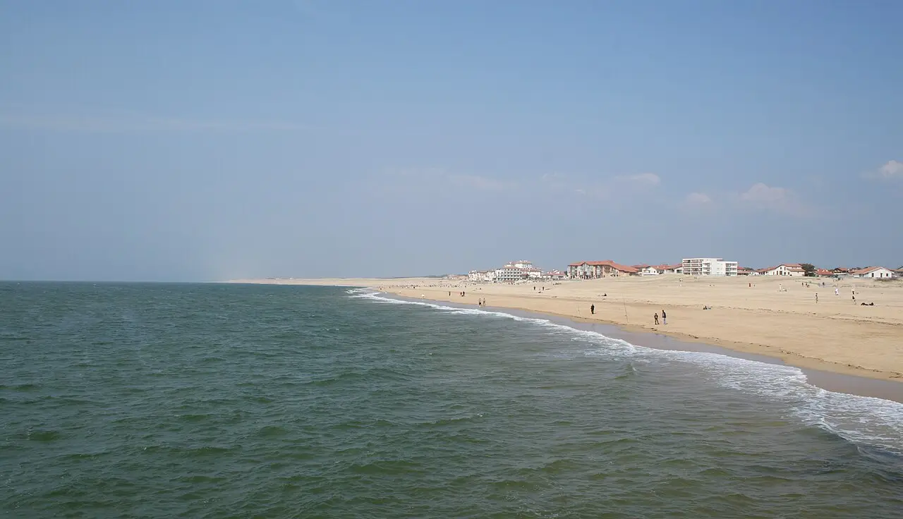 La playa de Hossegor, arena y Atlántico