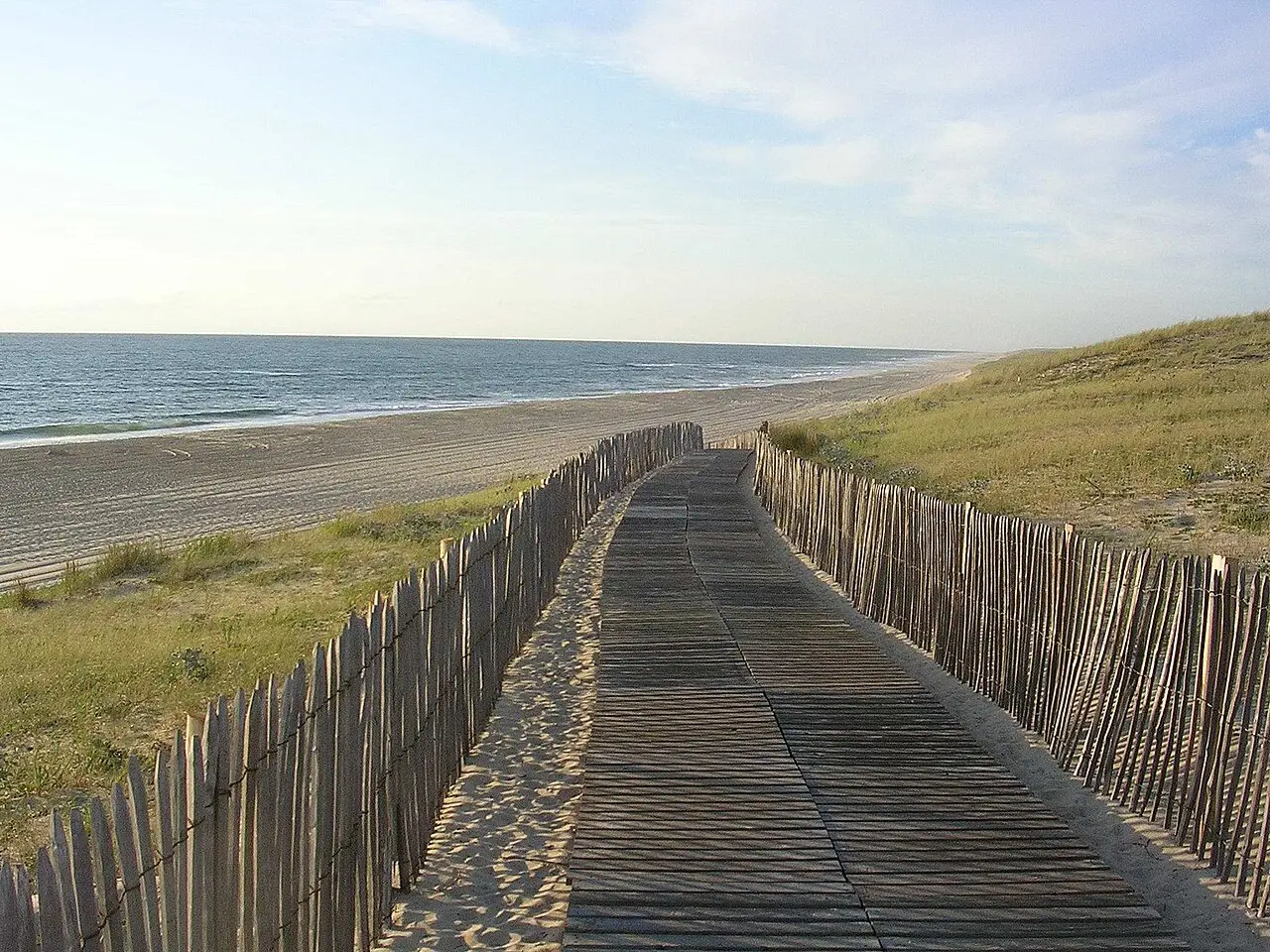 Playa de L'Espécier, en Mimizan, frente al Atlántico